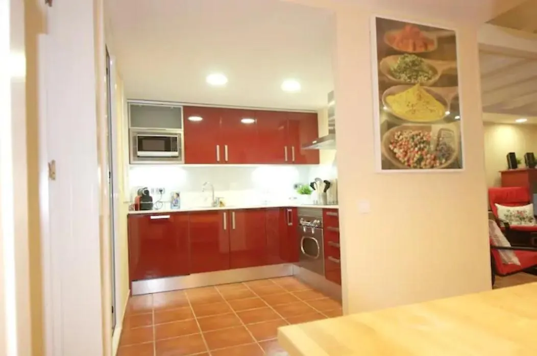 Ramblas Rentals Central Duplex 4Br Terrace Pool Table & Ping Pong Barselona 0*,  İspanya
