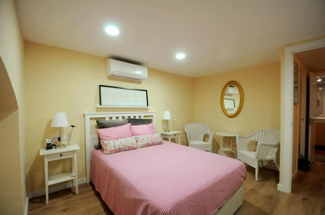 Ramblas Rentals Central Duplex 4Br Terrace Pool Table & Ping Pong Barselona 0*,