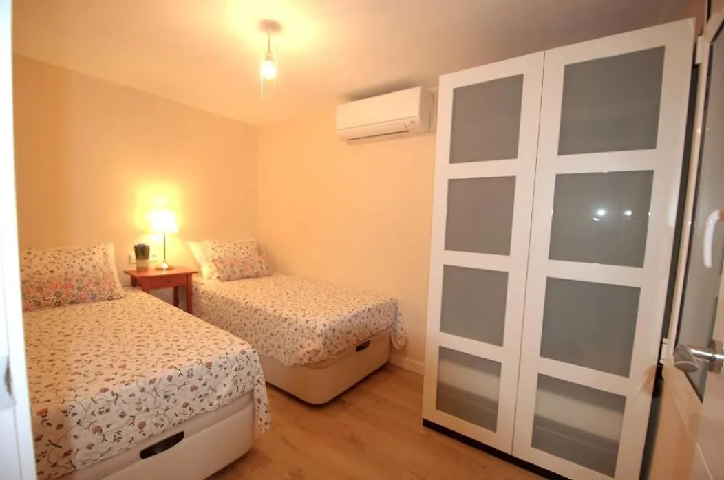 Ramblas Rentals Central Duplex 4Br Terrace Pool Table & Ping Pong Barselona Daire