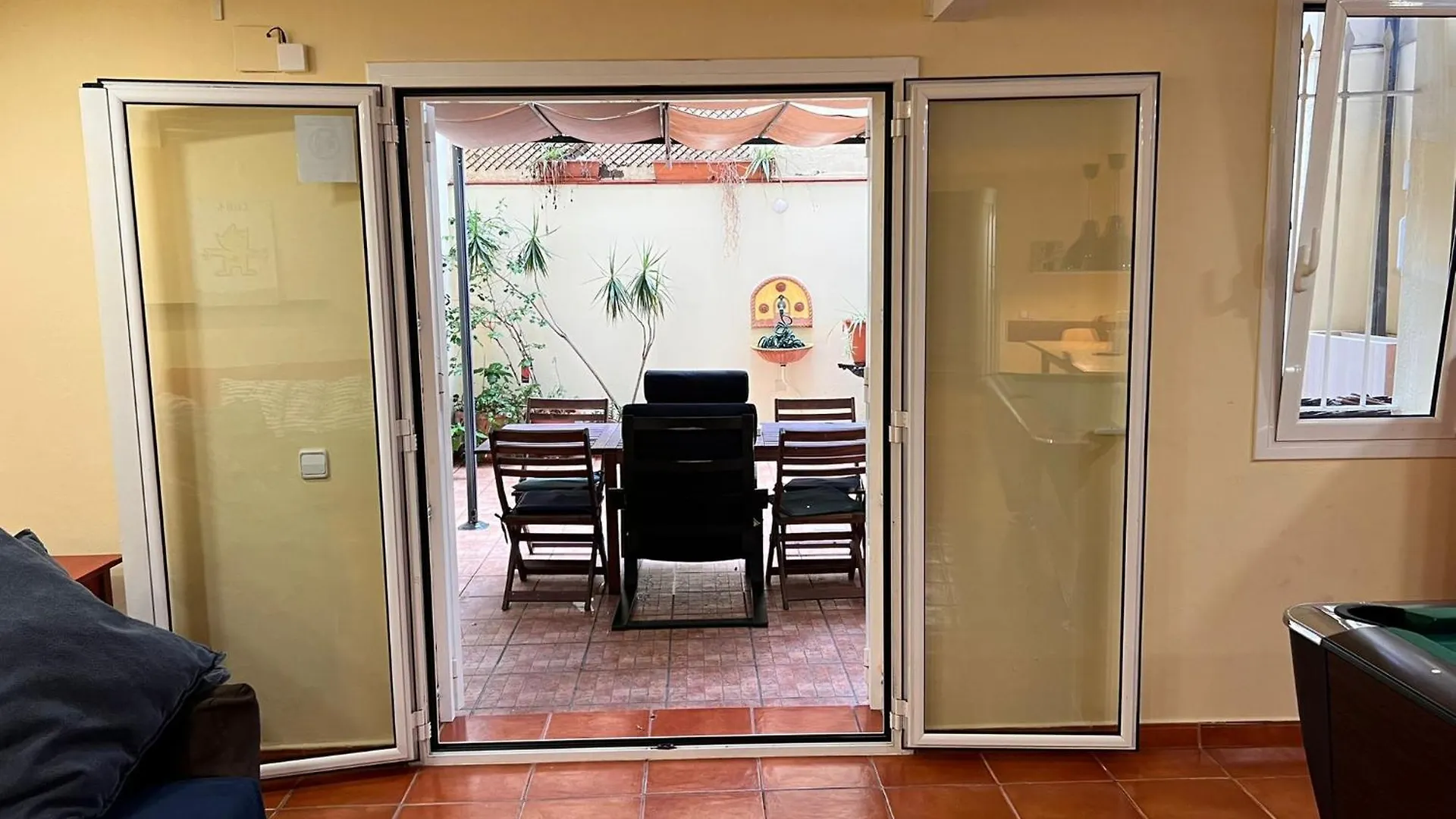 Ramblas Rentals Central Duplex 4Br Terrace Pool Table & Ping Pong Barselona İspanya