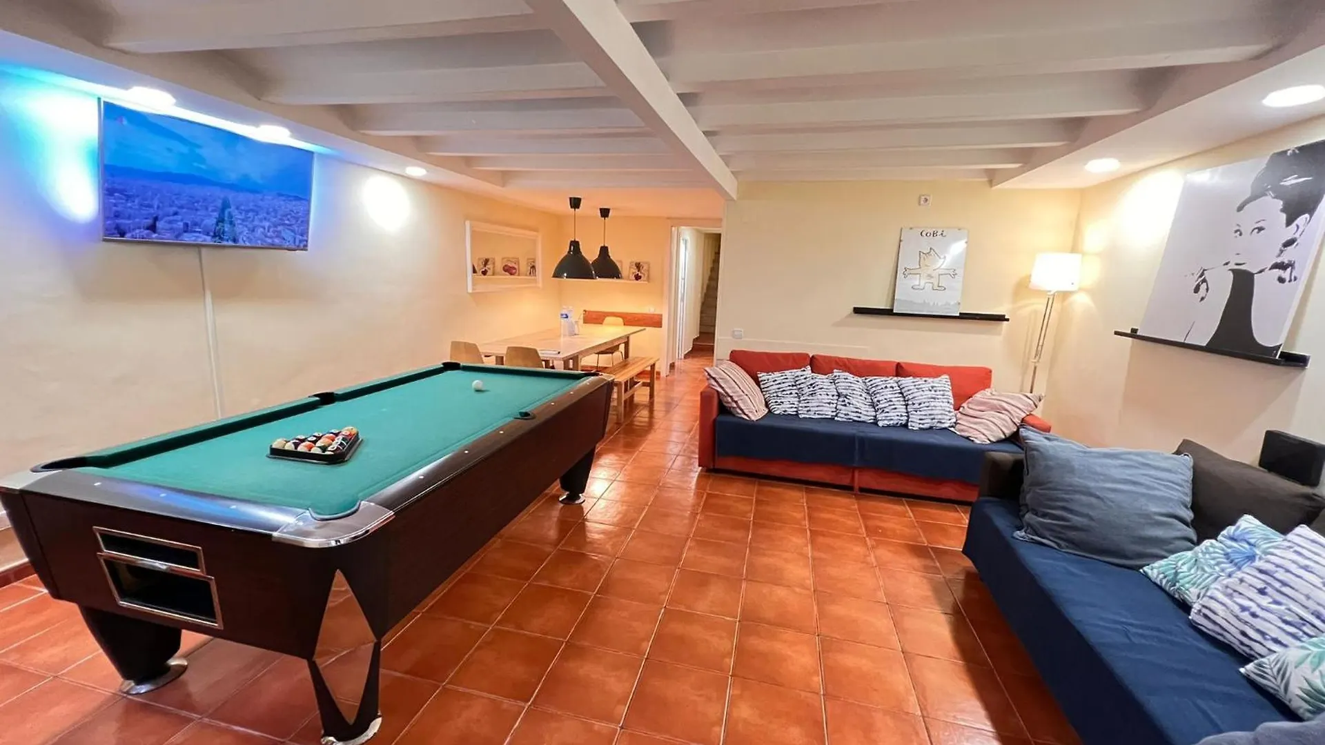 Ramblas Rentals Central Duplex 4Br Terrace Pool Table & Ping Pong Barselona Daire